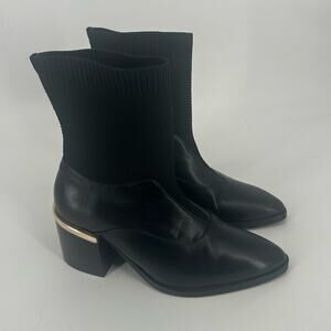 Universal Standard Porto Black Pull On Ankle Boots Black Leather Size 7